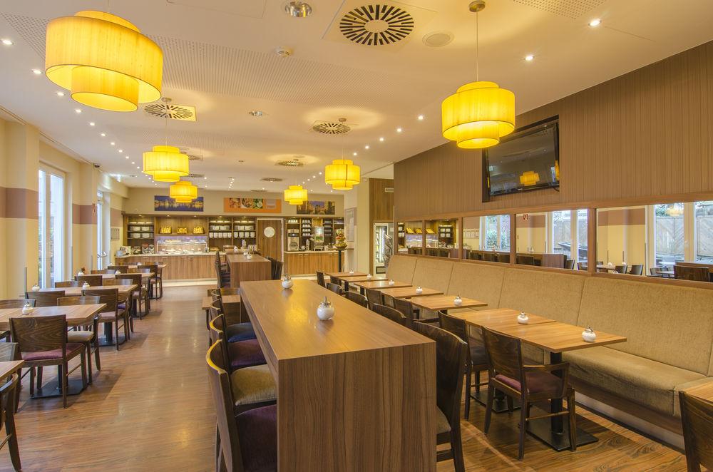 Holiday Inn Express Hamburg - St. Pauli-Messe Екстериор снимка