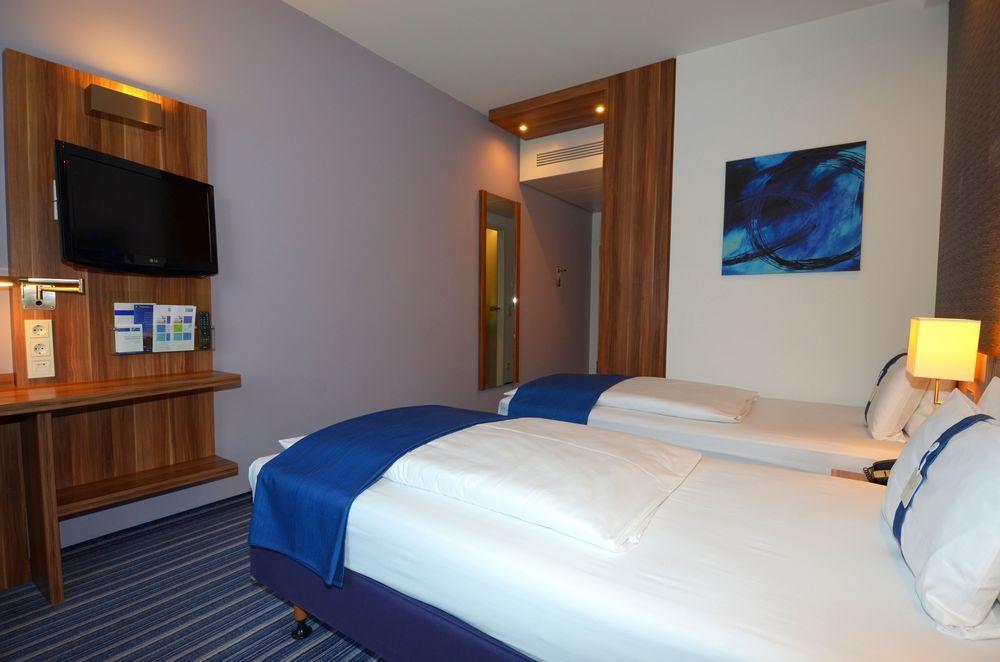 Holiday Inn Express Hamburg - St. Pauli-Messe Екстериор снимка