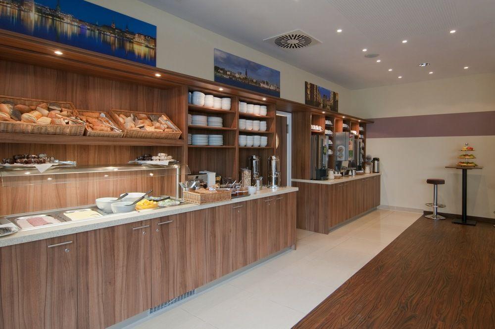 Holiday Inn Express Hamburg - St. Pauli-Messe Екстериор снимка