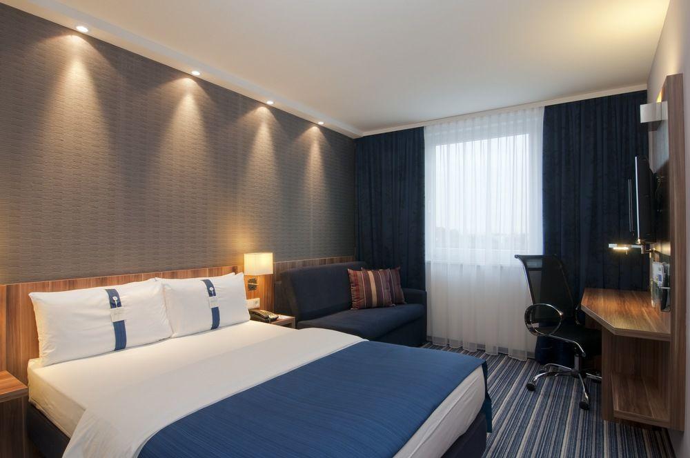 Holiday Inn Express Hamburg - St. Pauli-Messe Екстериор снимка