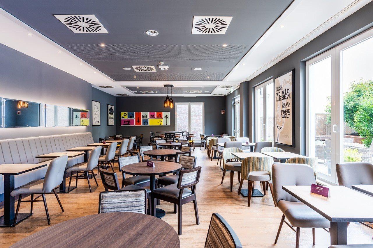 Holiday Inn Express Hamburg - St. Pauli-Messe Екстериор снимка