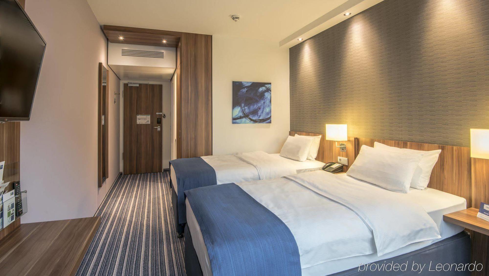 Holiday Inn Express Hamburg - St. Pauli-Messe Екстериор снимка