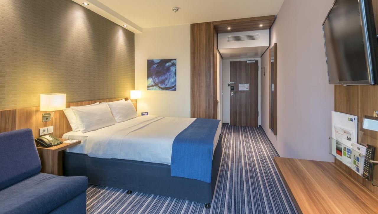 Holiday Inn Express Hamburg - St. Pauli-Messe Екстериор снимка